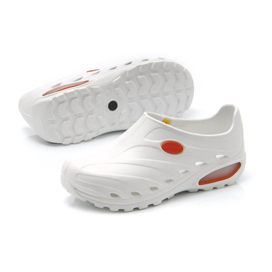 "Oxyva" Ultra-Light Hospital Clogs